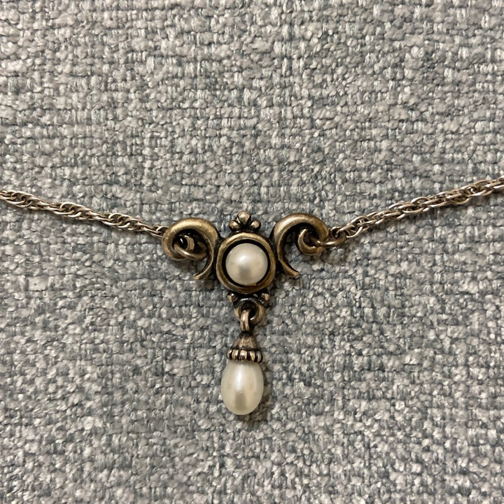 Retired James Avery Victorian Pearl Necklace